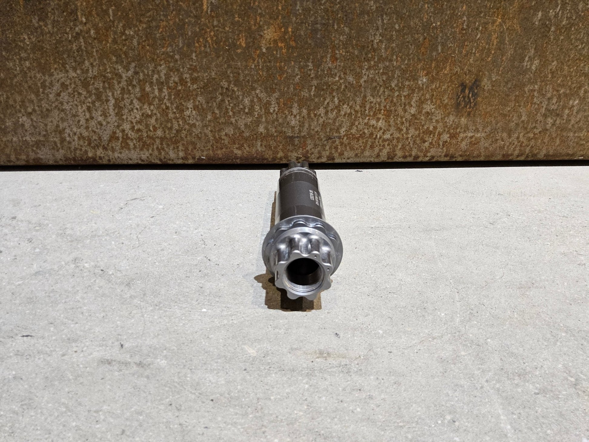 Zubehör von SRM, SRM POWERMETER ORIGIN ROAD SPINDLE 30MM 134MM in variant_title vor USEDBIKES - OB.DE Hintergrund