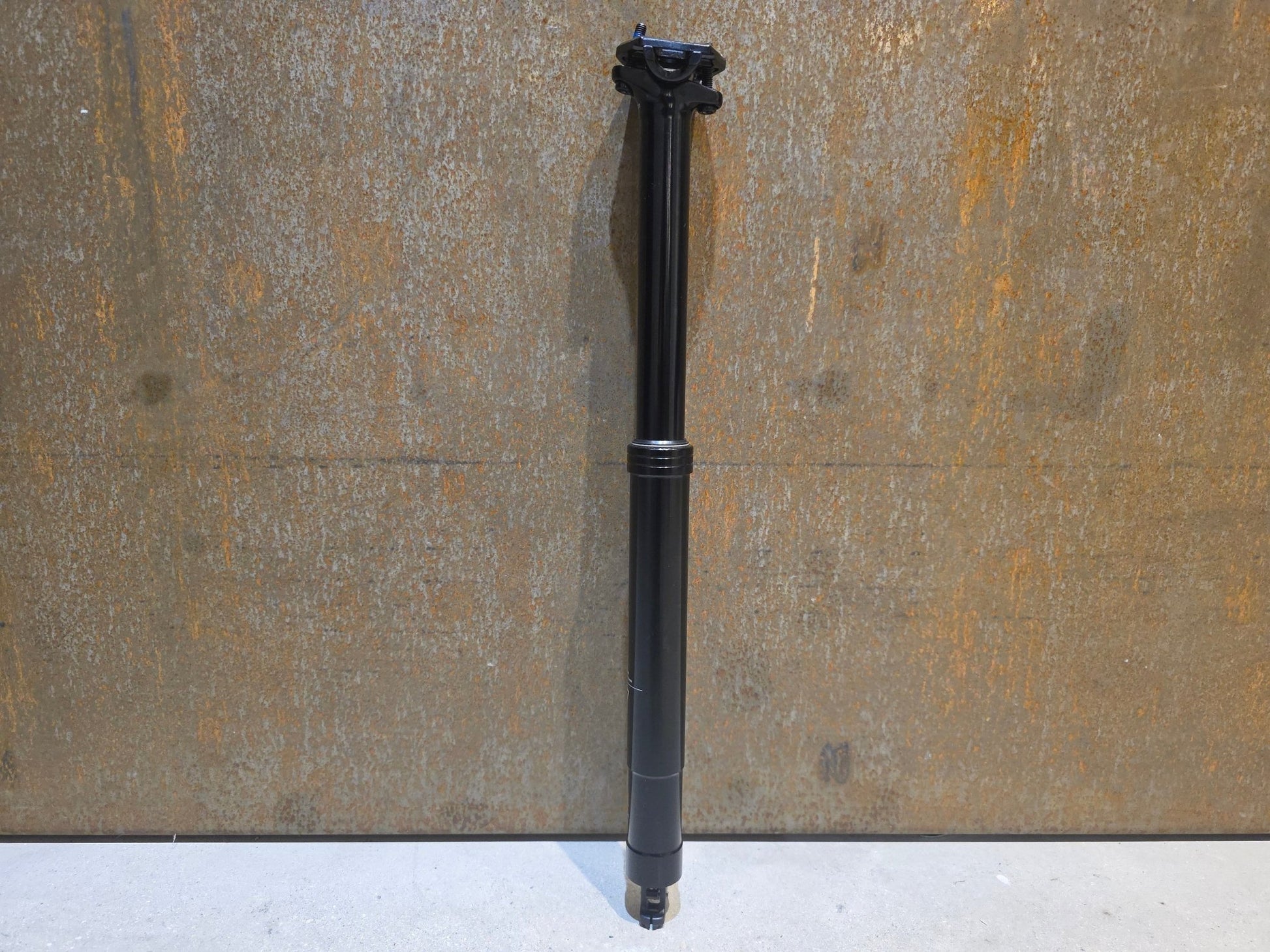 Sattelstütze von TranzX, TRANZX JD - YSP DROPPER POST SATTELSTÜTZE 34,9MM 170MM HUB vor USEDBIKES - OB.DE Hintergrund