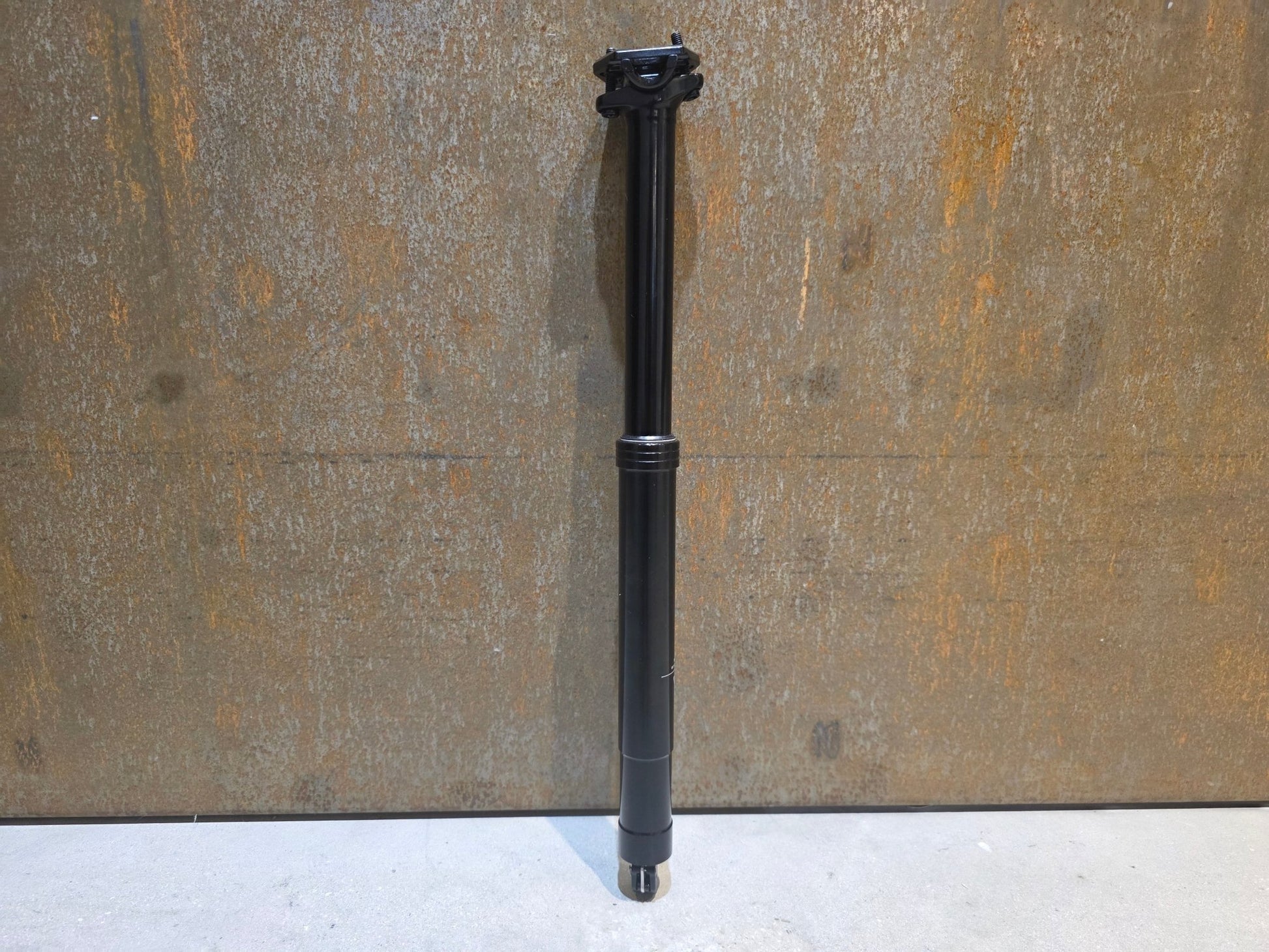 Sattelstütze von TranzX, TRANZX JD - YSP DROPPER POST SATTELSTÜTZE 34,9MM 170MM HUB vor USEDBIKES - OB.DE Hintergrund