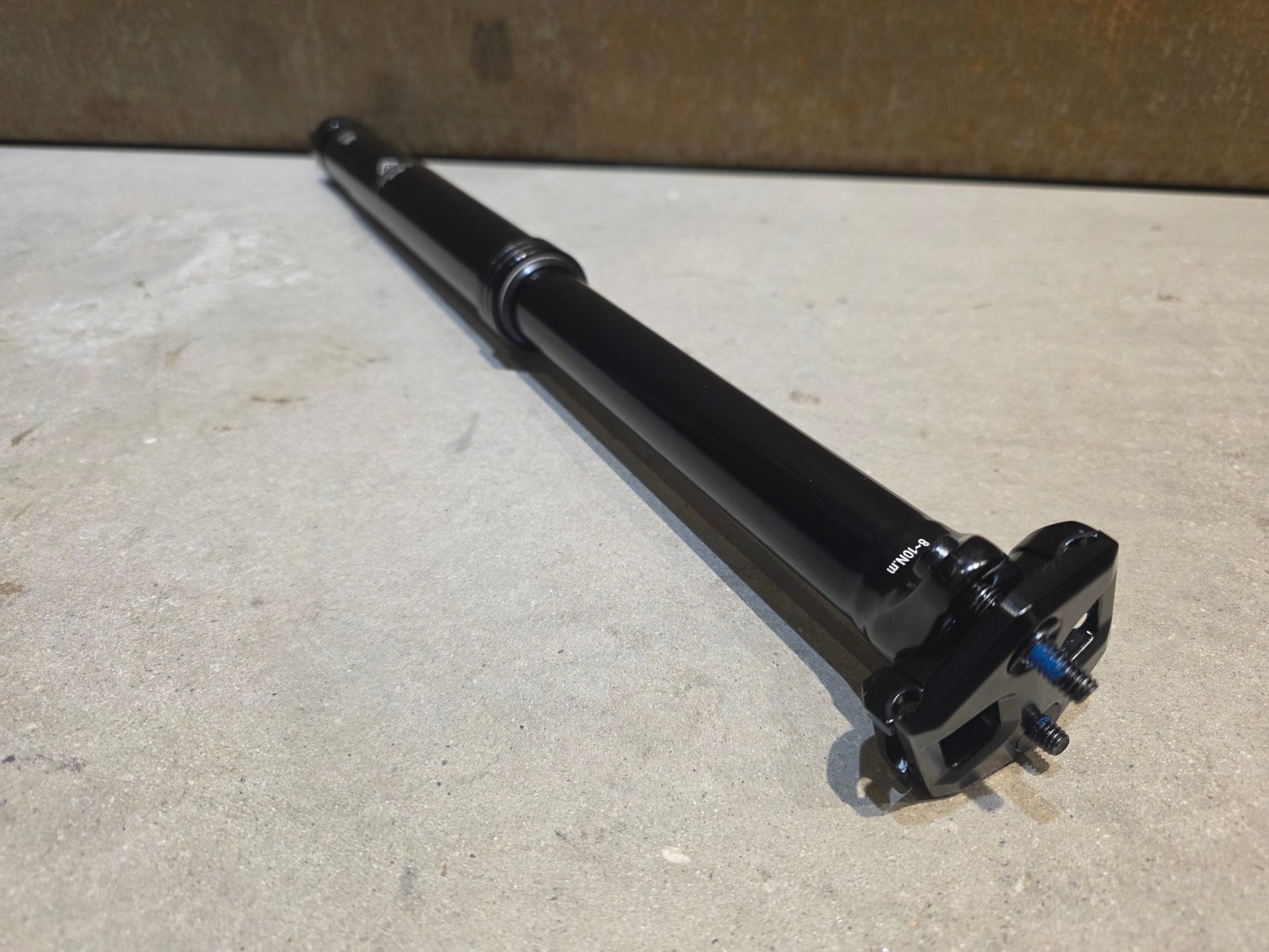 Sattelstütze von TranzX, TRANZX JD - YSP DROPPER POST SATTELSTÜTZE 34,9MM 170MM HUB vor USEDBIKES - OB.DE Hintergrund