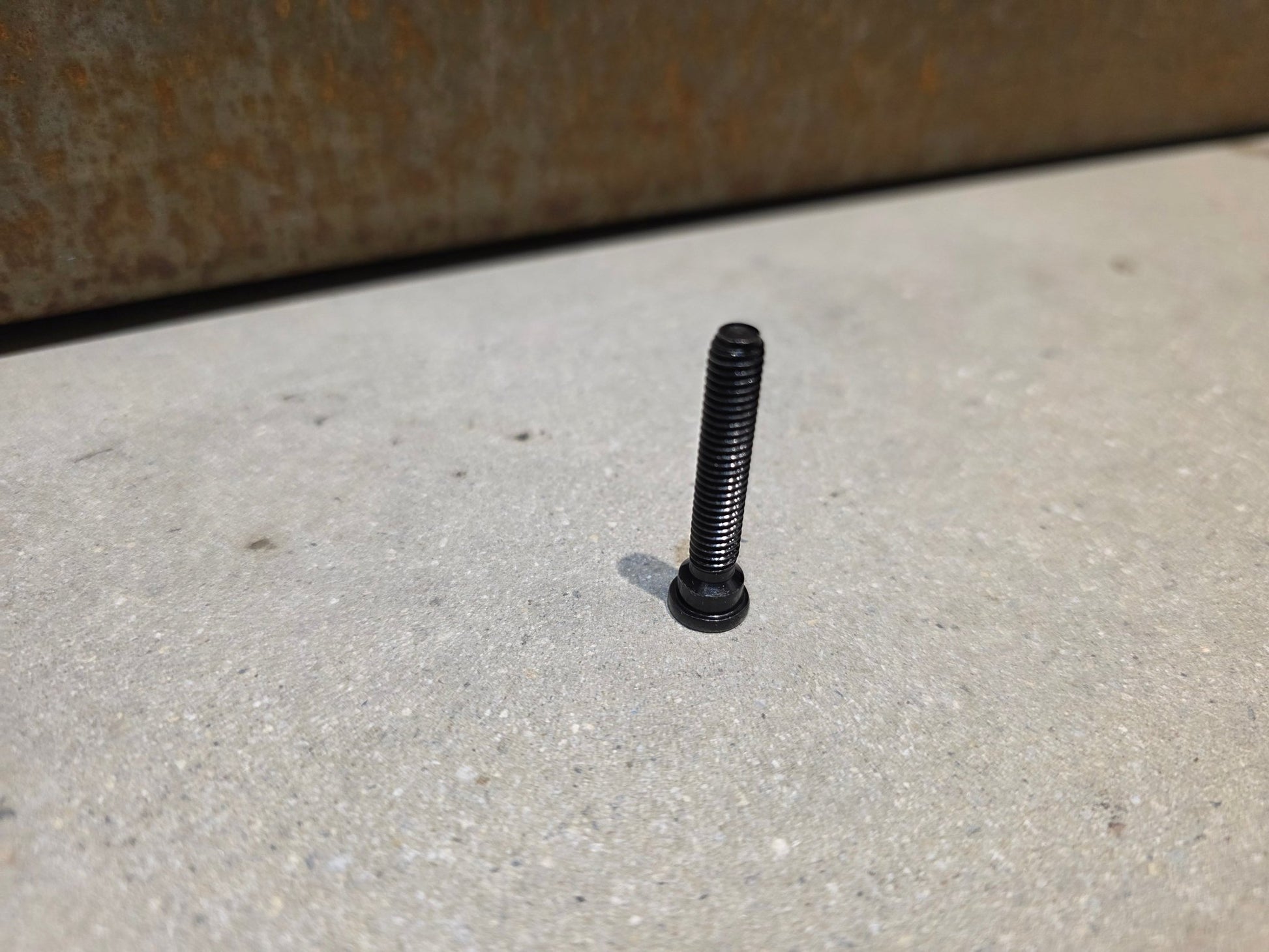 Zubehör von Trek, TREK 2 - BOLT SATTELSTÜTZEN SATTEL KLEMMBACKEN / W524901 / 7 X 10MM vor USEDBIKES - OB.DE Hintergrund