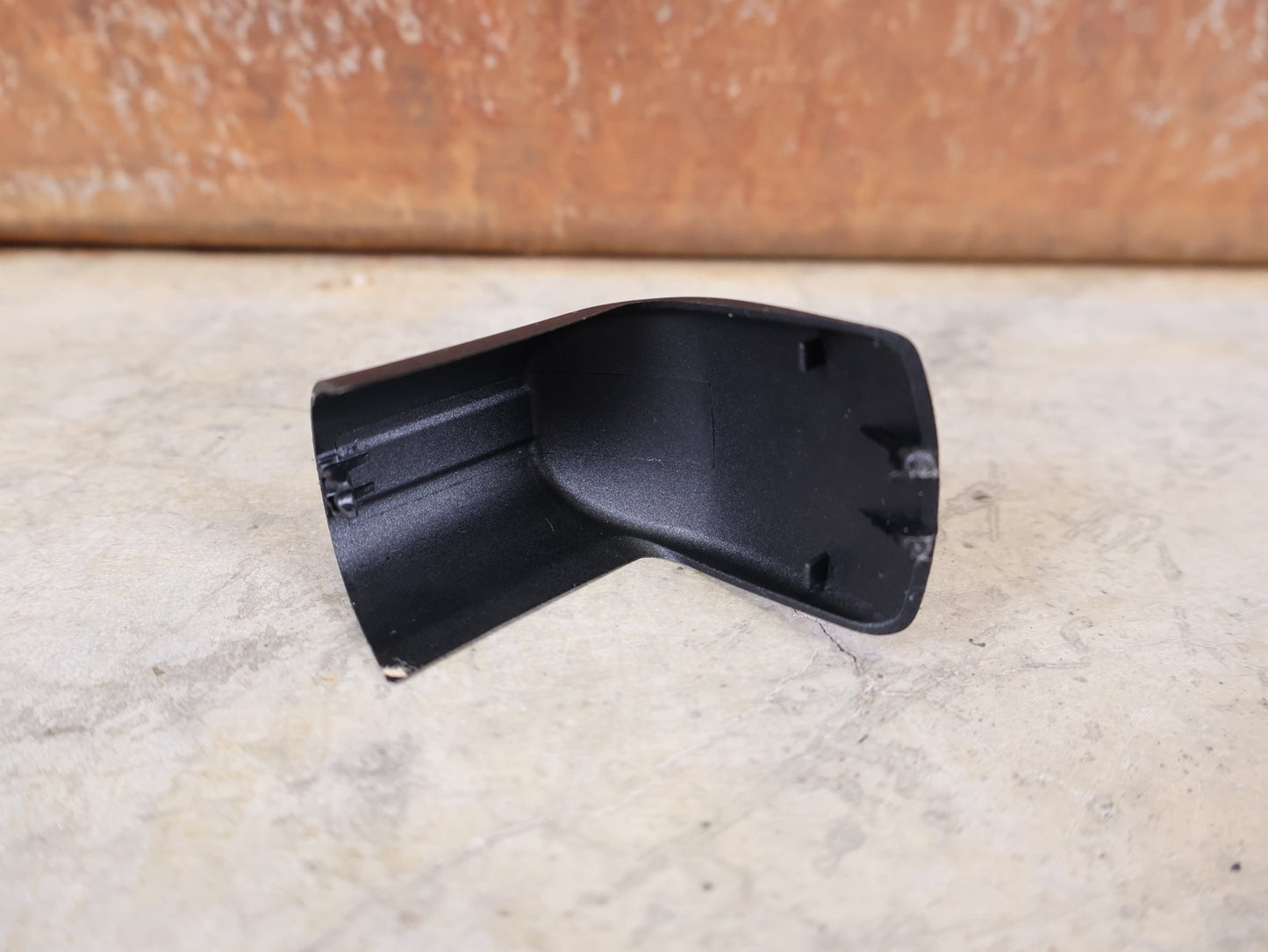 Zubehör von Trek, TREK AERO RSL BARSTEM TOP COVER – FLUSH STEERER W5316077 vor USEDBIKES - OB.DE Hintergrund