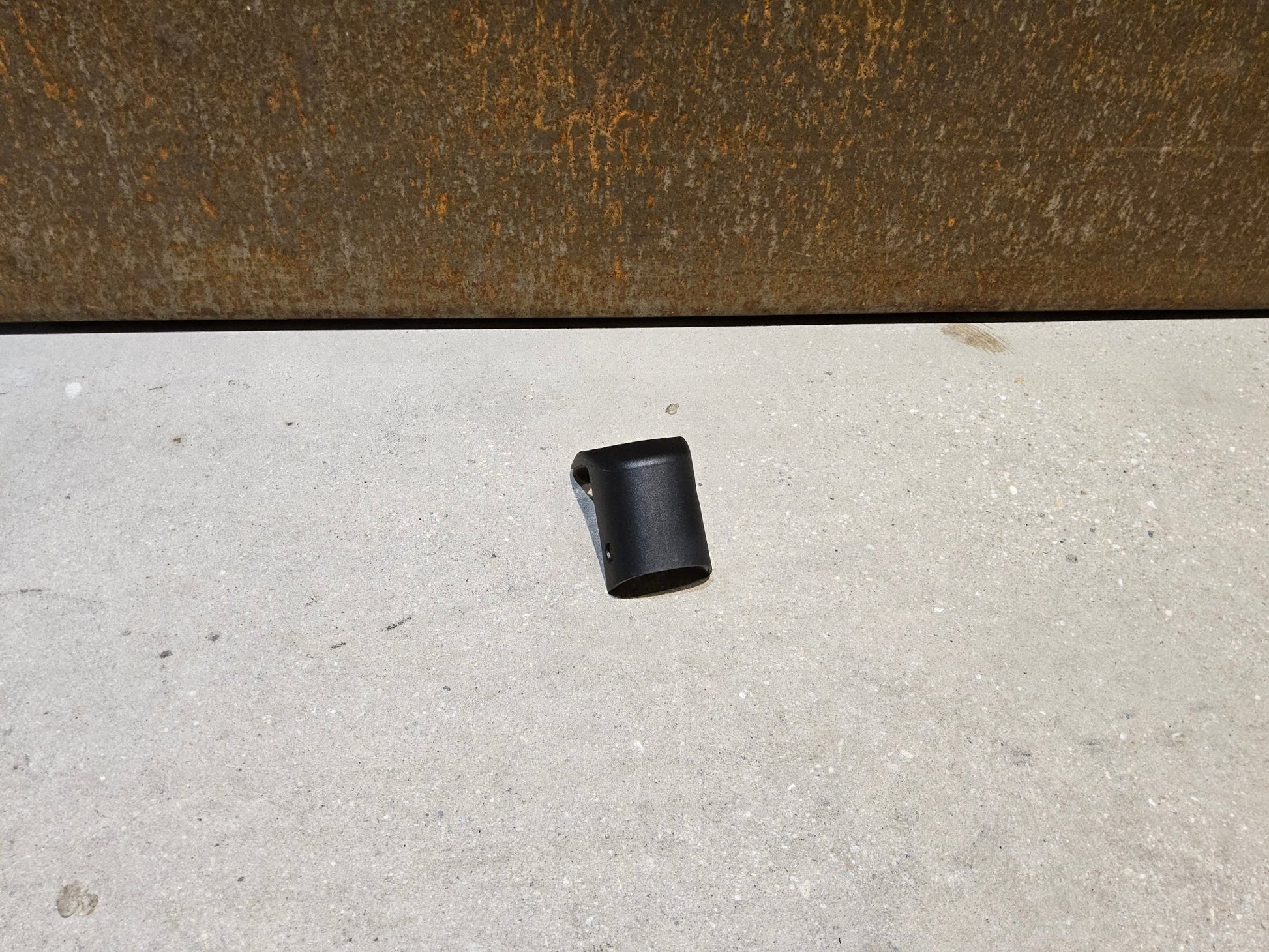 Lenker von Bontrager, TREK AERO RSL ROAD INTEGRIERTE LENKER - / VORBAU EINHEIT / MADONE GEN 8 370 / 400 X 90MM vor USEDBIKES - OB.DE Hintergrund