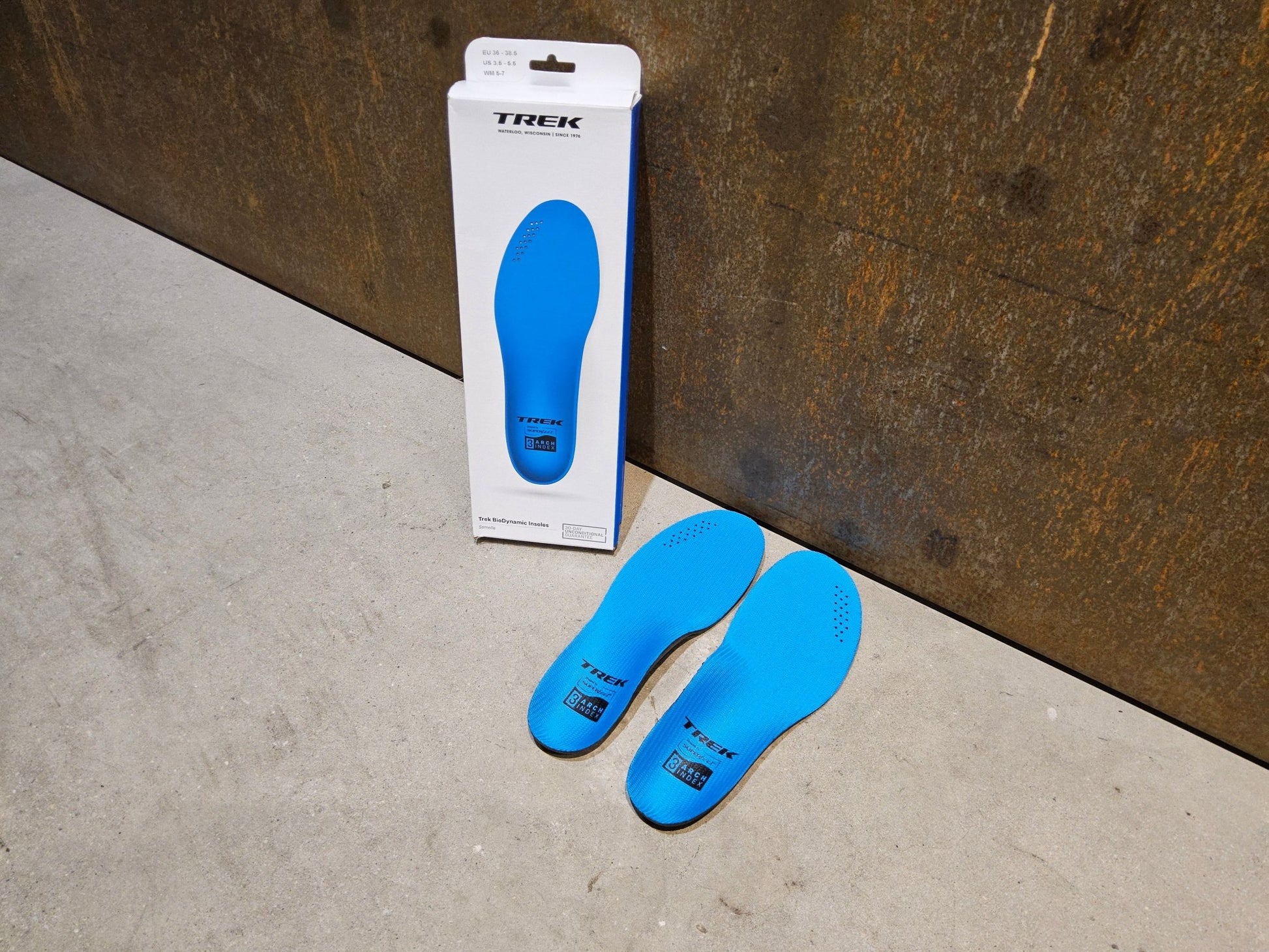 Sonstiges von Trek, TREK BIODYNAMIC FAHRRADEINLEGESOHLEN / HOHE FUßGEWÖLBE / 36 - 38.5 vor USEDBIKES - OB.DE Hintergrund