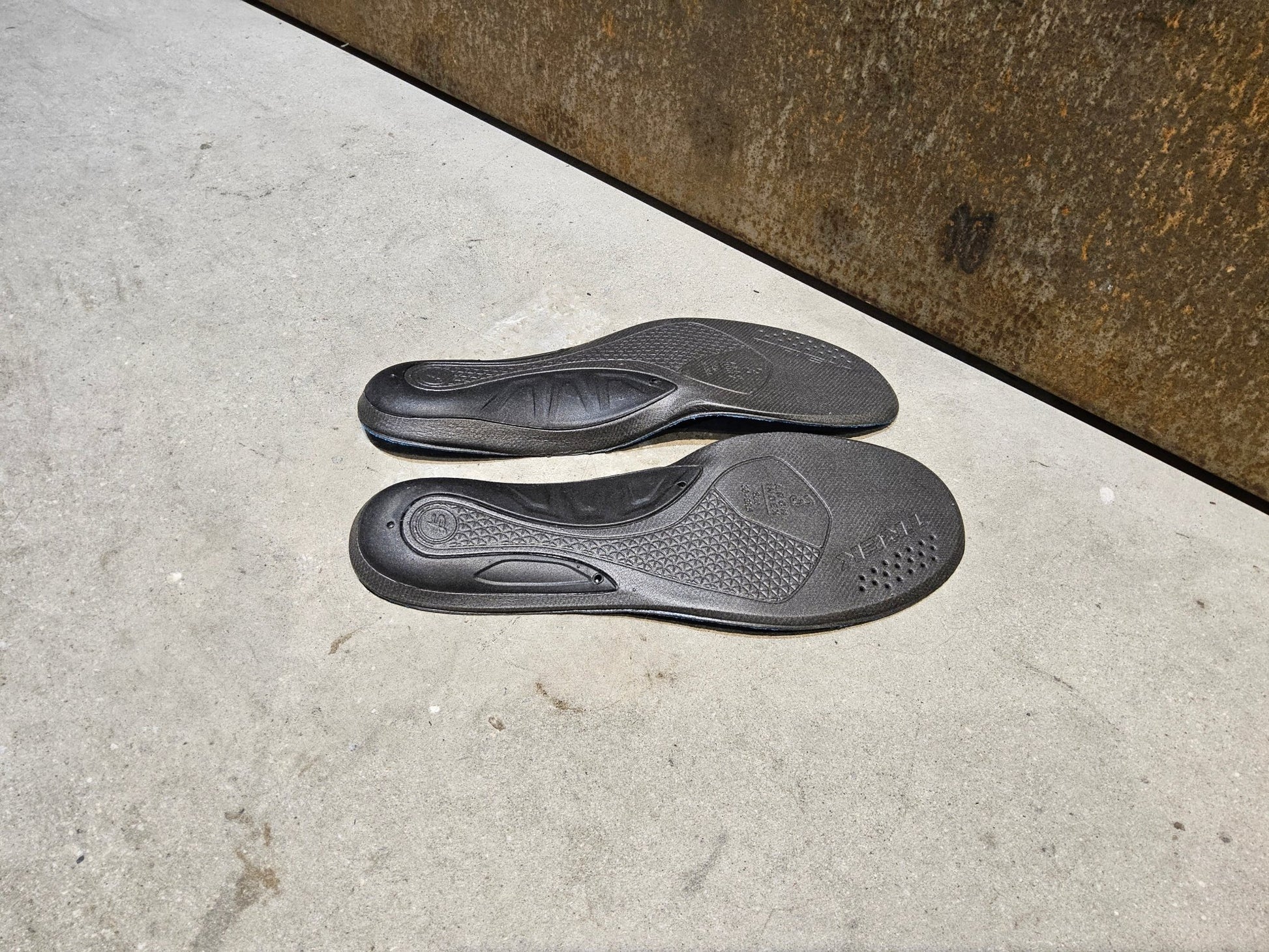 Sonstiges von Trek, TREK BIODYNAMIC FAHRRADEINLEGESOHLEN / HOHE FUßGEWÖLBE / 36 - 38.5 vor USEDBIKES - OB.DE Hintergrund