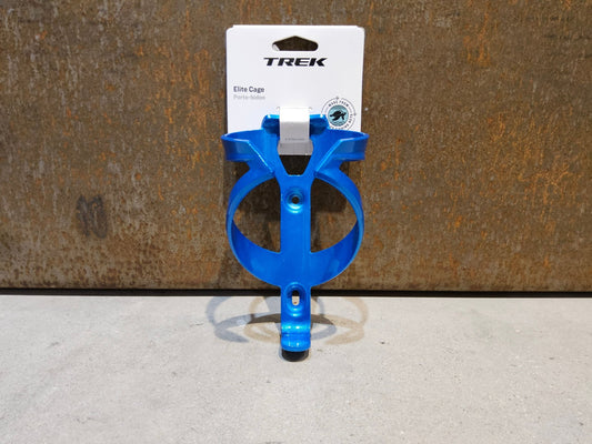 Trinkflaschen und Halter von Trek, TREK ELITE RECYCLED FLASCHENHALTER / ALPINE BLUE vor USEDBIKES - OB.DE Hintergrund