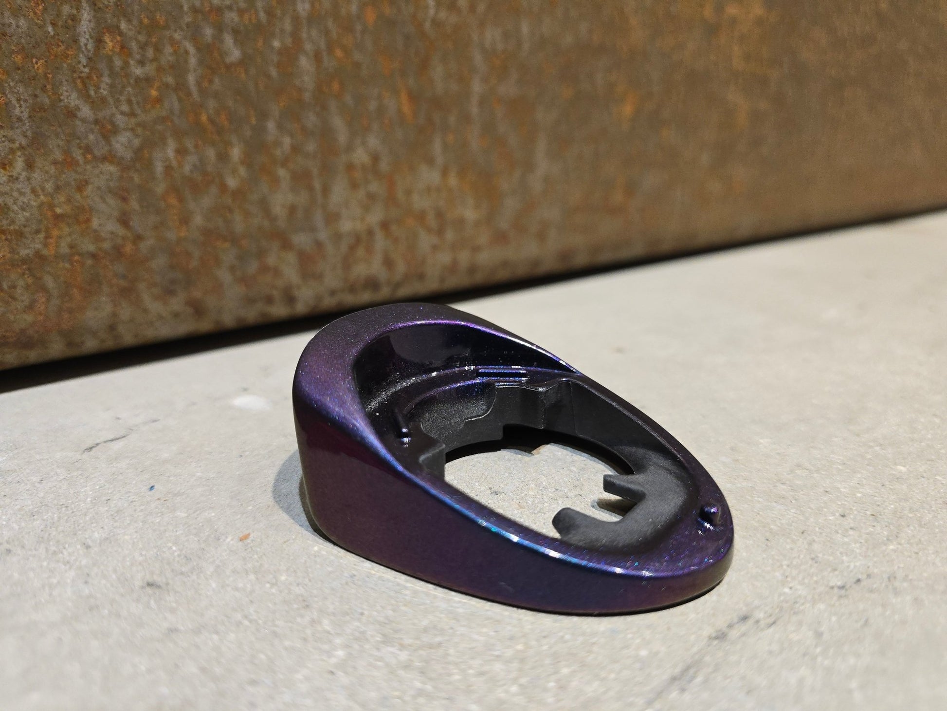 Zubehör von Richtey, TREK EMONDA SLR PAINTED HEADSET COVER / MY AB 2021 in variant_title vor USEDBIKES - OB.DE Hintergrund