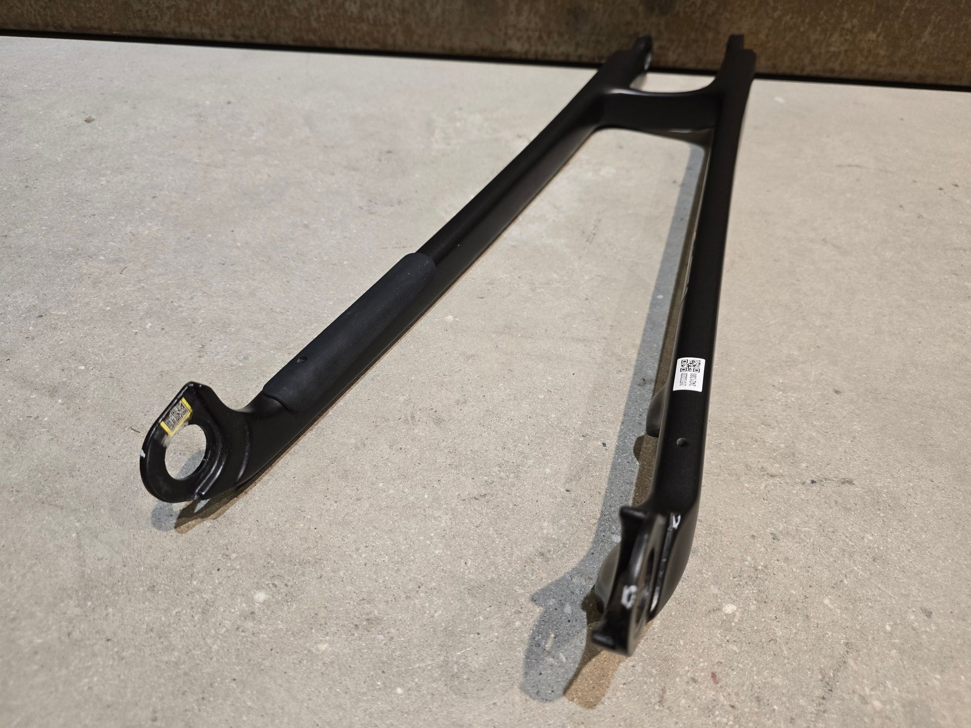 Zubehör von Trek, TREK FUEL EXE CARBON SITZSTREBE 29 HINTERBAU / 5291349 in variant_title vor USEDBIKES - OB.DE Hintergrund