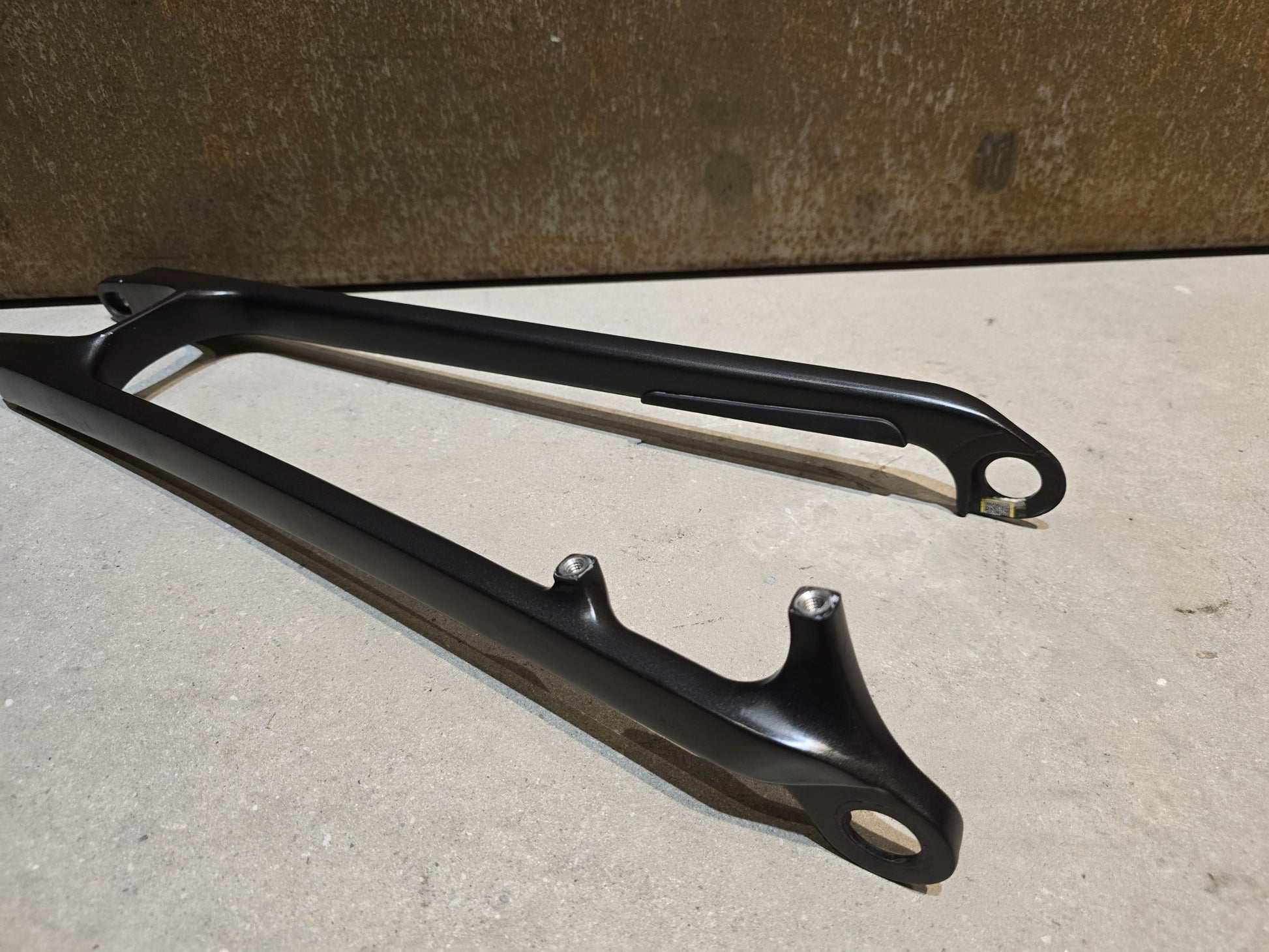 Zubehör von Trek, TREK FUEL EXE CARBON SITZSTREBE 29 HINTERBAU / 5291349 in variant_title vor USEDBIKES - OB.DE Hintergrund