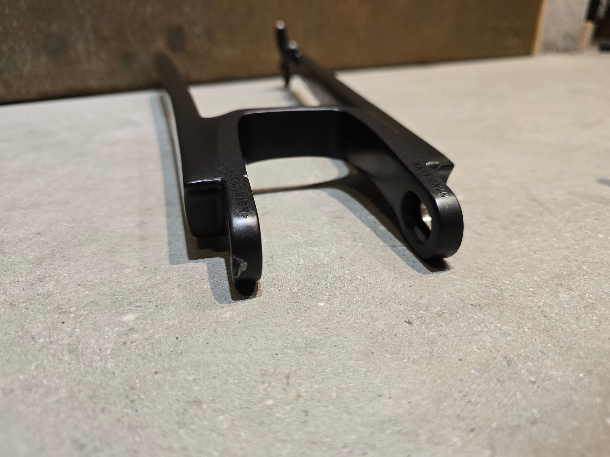 Zubehör von Trek, TREK FUEL EXE CARBON SITZSTREBE 29 HINTERBAU / 5291349 in variant_title vor USEDBIKES - OB.DE Hintergrund