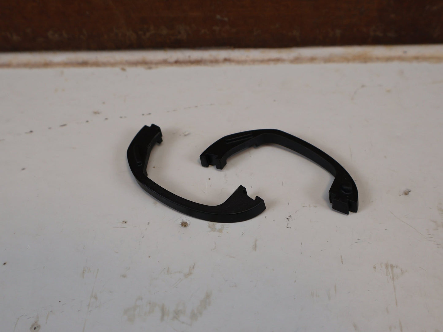 Zubehör von Trek, TREK HEADSET CABLE ROUTING SPACER STEUERSATZ 5MM / HAN 5253093 vor USEDBIKES-OB.DE Hintergrund