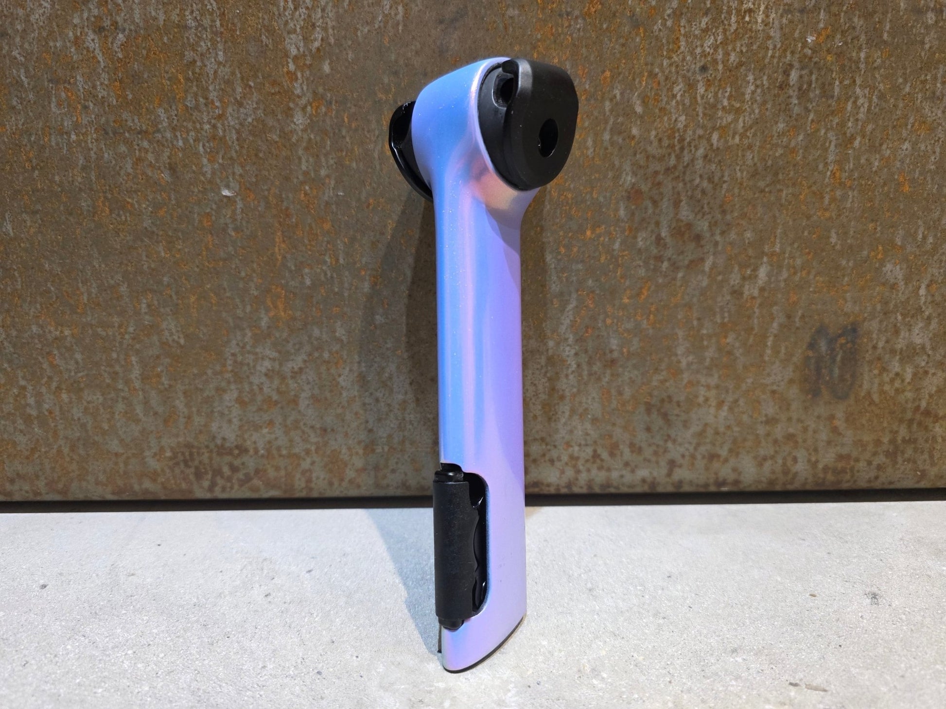 Sattelstütze von Bontrager, TREK MADONE GEN 8 SATTELSTÜTZE / TETE DE LA COURSE / 150MM / SB 0MM vor USEDBIKES - OB.DE Hintergrund