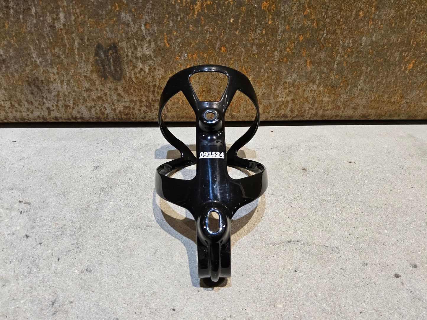 Trinkflaschen und Halter von Trek, TREK PRO CARBON FLASCHENHALTER / BLACK vor USEDBIKES - OB.DE Hintergrund