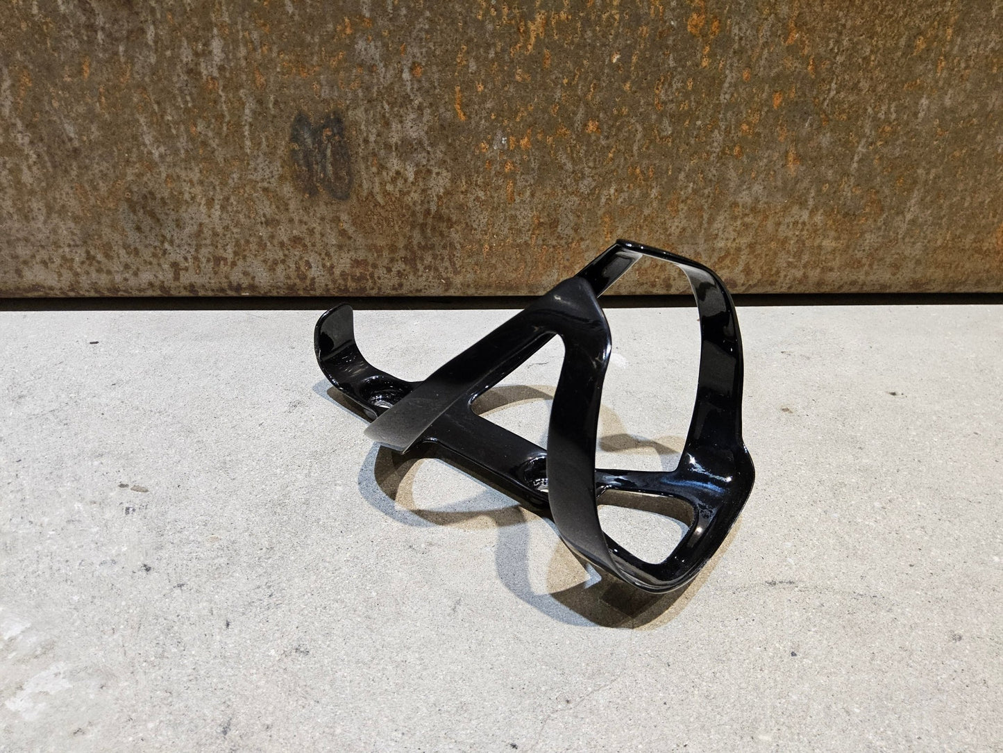 Trinkflaschen und Halter von Trek, TREK PRO CARBON FLASCHENHALTER / BLACK vor USEDBIKES - OB.DE Hintergrund