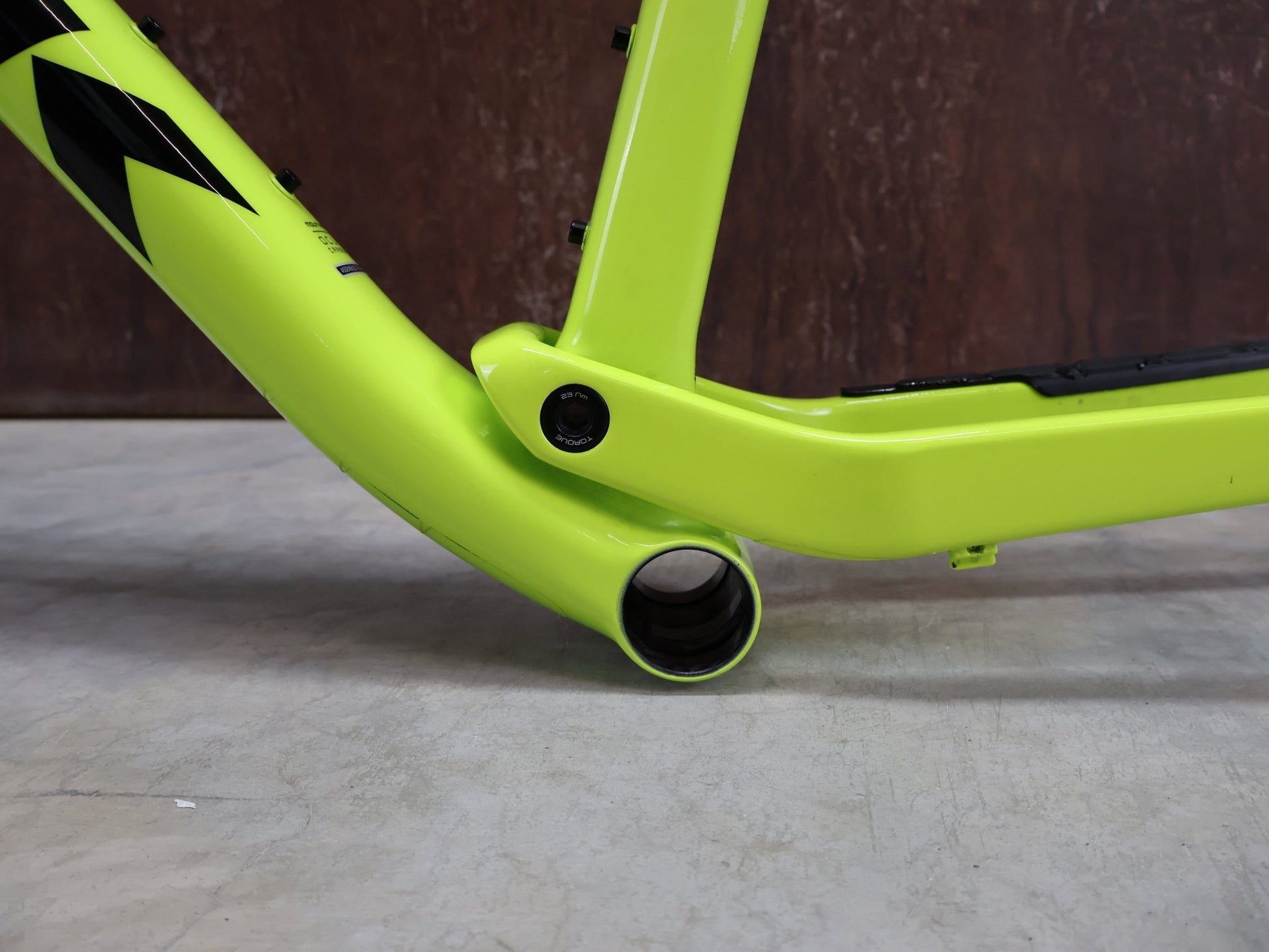 Mountainbikerahmen von Trek, TREK SUPERCALIBER GEN 1 FRAMESET INKL FEDERGABEL FOX PERFORMANCE / L vor USEDBIKES - OB.DE Hintergrund