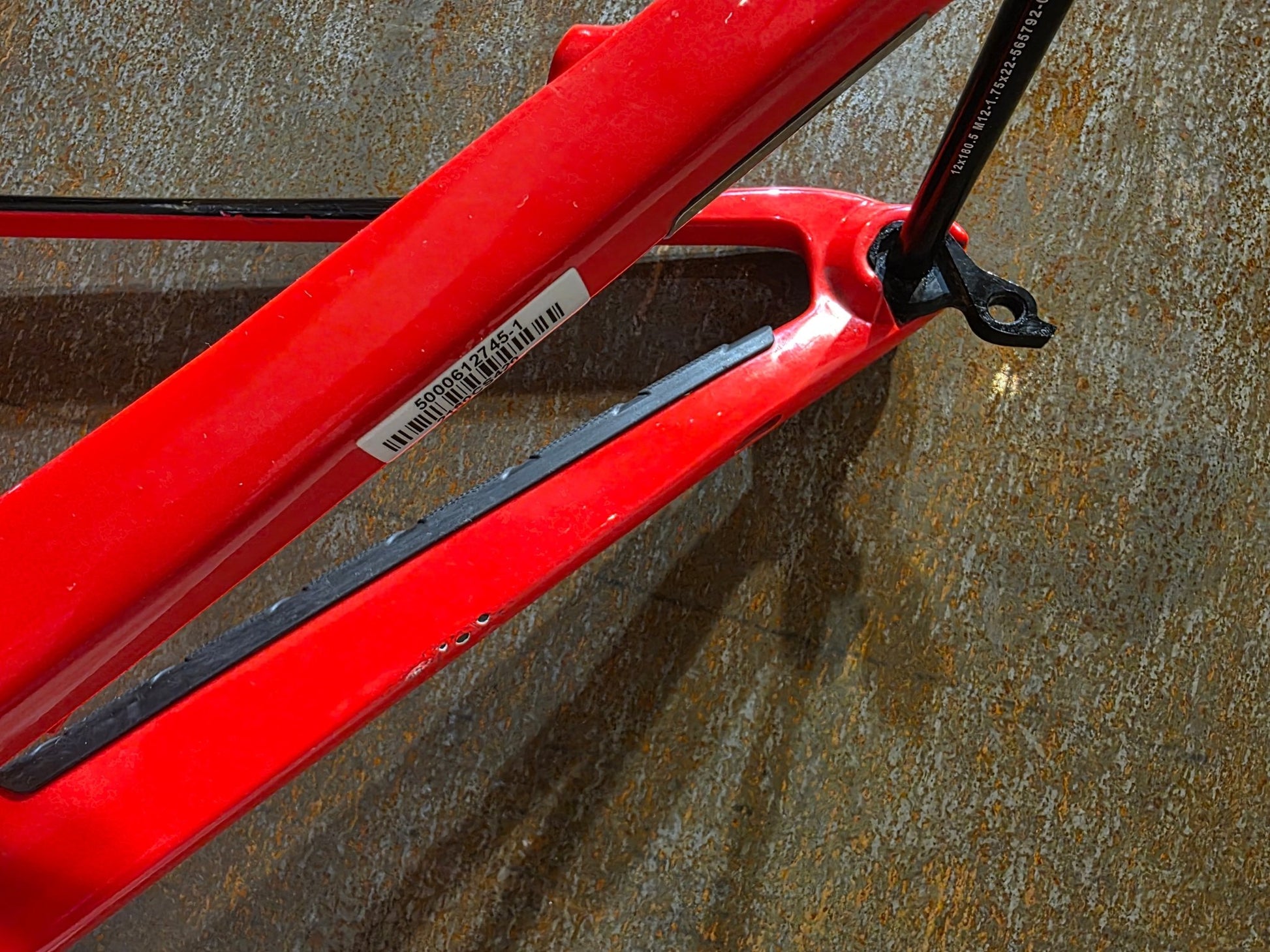 Mountainbikerahmen von Trek, TREK SUPERCALIBER GEN 1 FRAMESET / L vor USEDBIKES - OB.DE Hintergrund