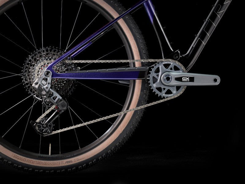 Mountainbike von Trek, TREK SUPERCALIBER SL 9.7 GX AXS T - TYPE GEN 2 / L vor USEDBIKES - OB.DE Hintergrund