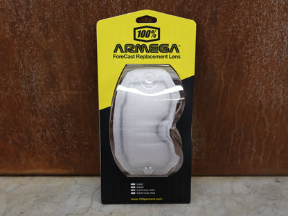 Brillen Zubehör & Ersatzteile von 100%, 100% – ARMEGA FORECAST DUAL PANE REPLACEMENT LENS / CLEAR / MX & MTB BRILLE vor USEDBIKES - OB.DE Hintergrund