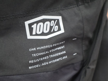 Hosen Herren von 100%, 100% – HYDROMATIC HOSE / BLACK / REGENHOSE / BOA SYSTEM / MTB vor USEDBIKES - OB.DE Hintergrund