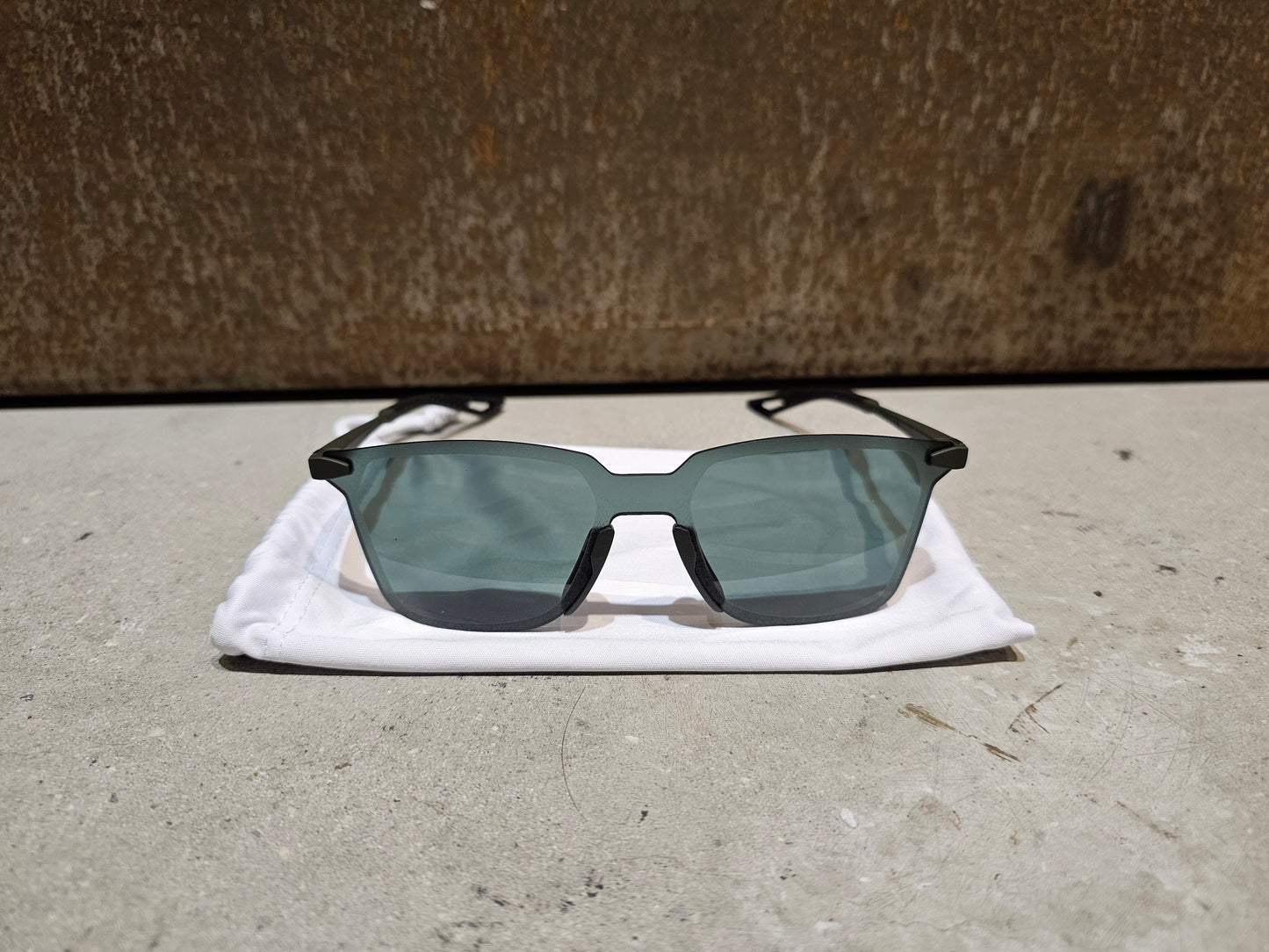 100 % SONNENBRILLE LEGERE SQUARE SOFT TACT ARMY GREEN