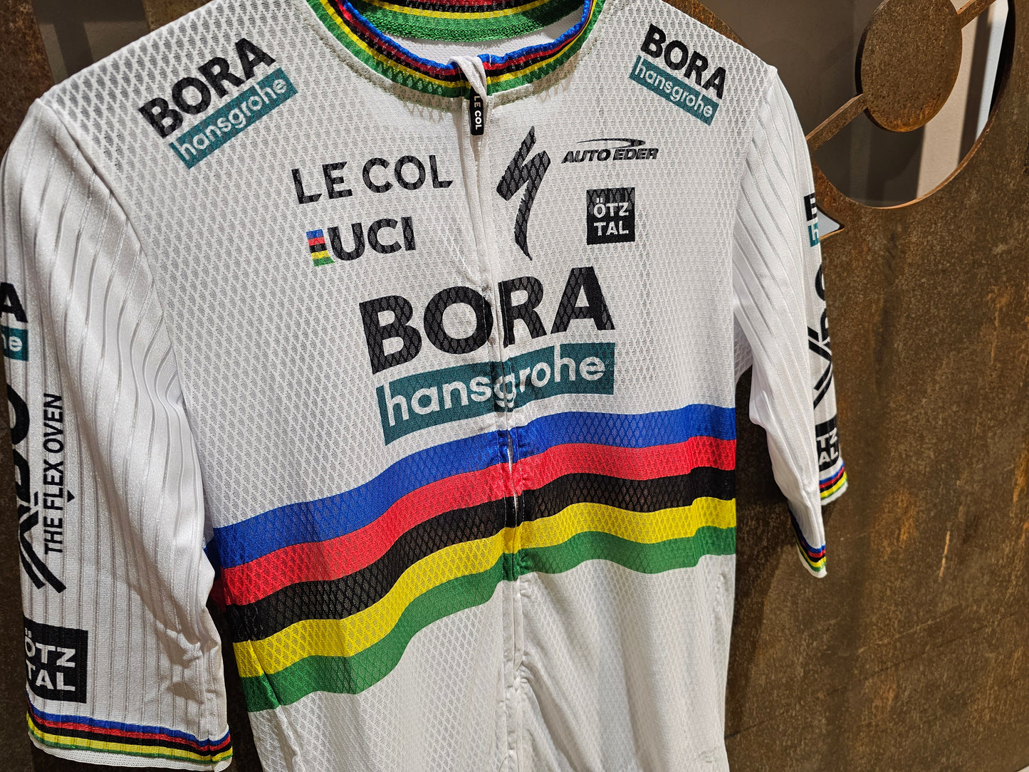 LE COL BORA HANSGROHE AIR JERSEY WELTMEISTER - KURZARM 2023