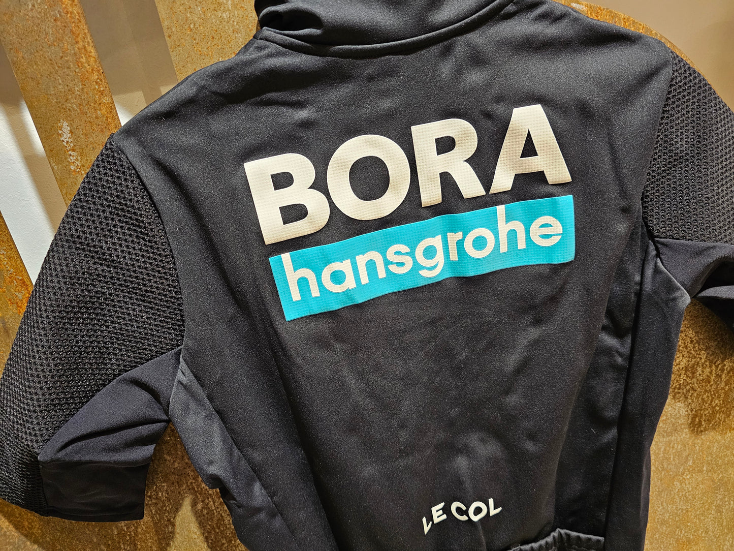 LE COL BORA HANSGROHE SS THERMAL JERSEY - SHORT SLEEVE JERSEY 2023
