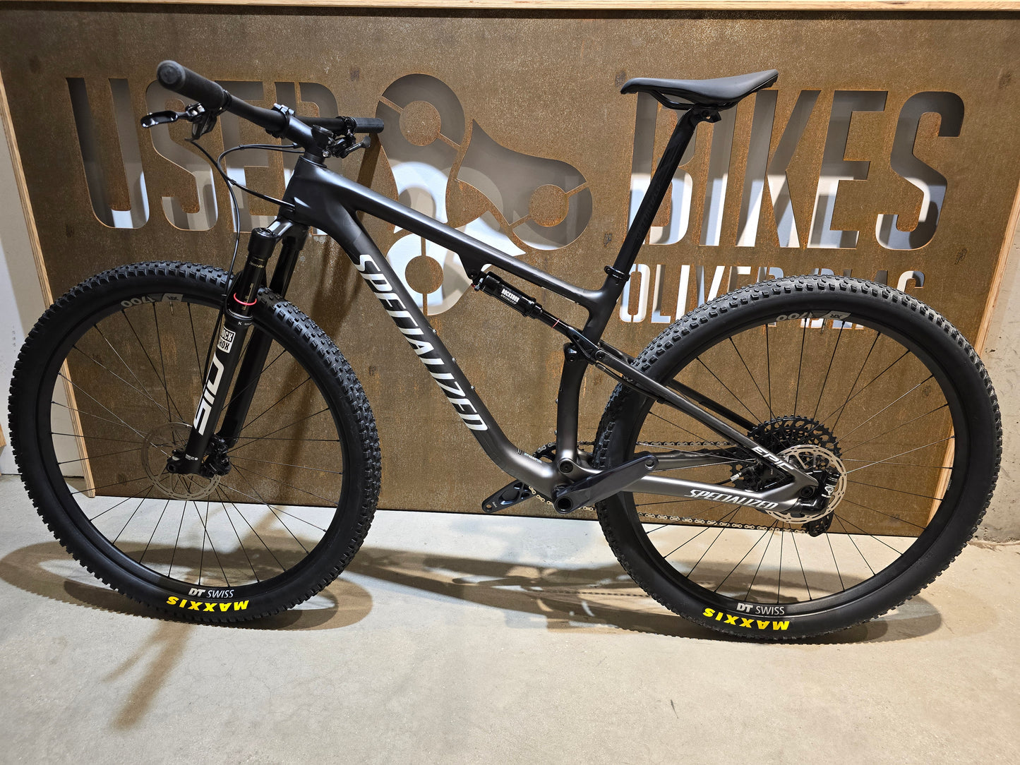 SPECIALIZED EPIC EXPERT / CUSTOMBUILD / M