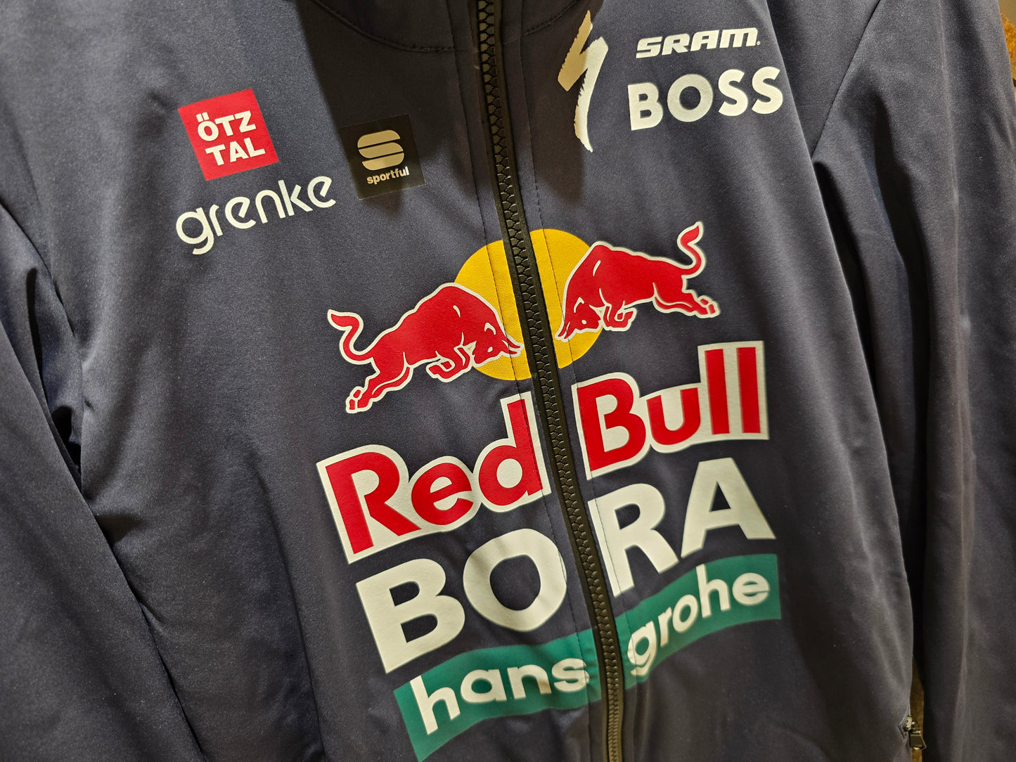 SPORTFUL RED BULL - BORA HANSGROHE INTENSITY JACKET / LANGARM WINTER JACKE