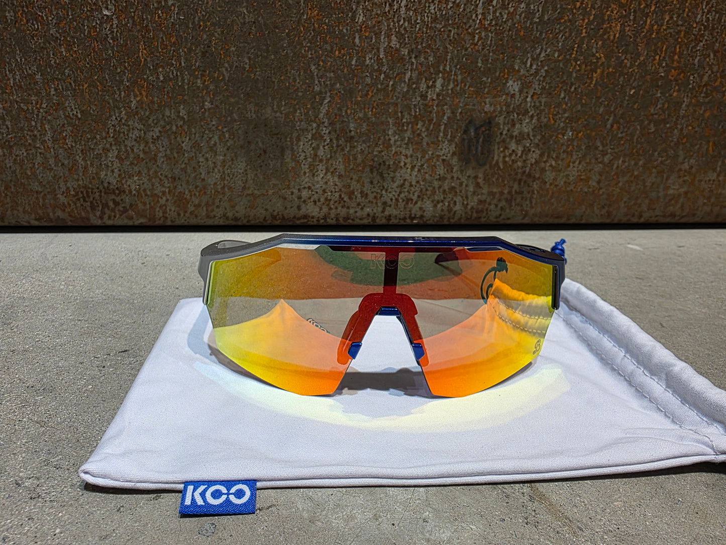KOO RED BULL - BORA HANSGROHE ALIBI SONNENBRILLE / RED MIRROR