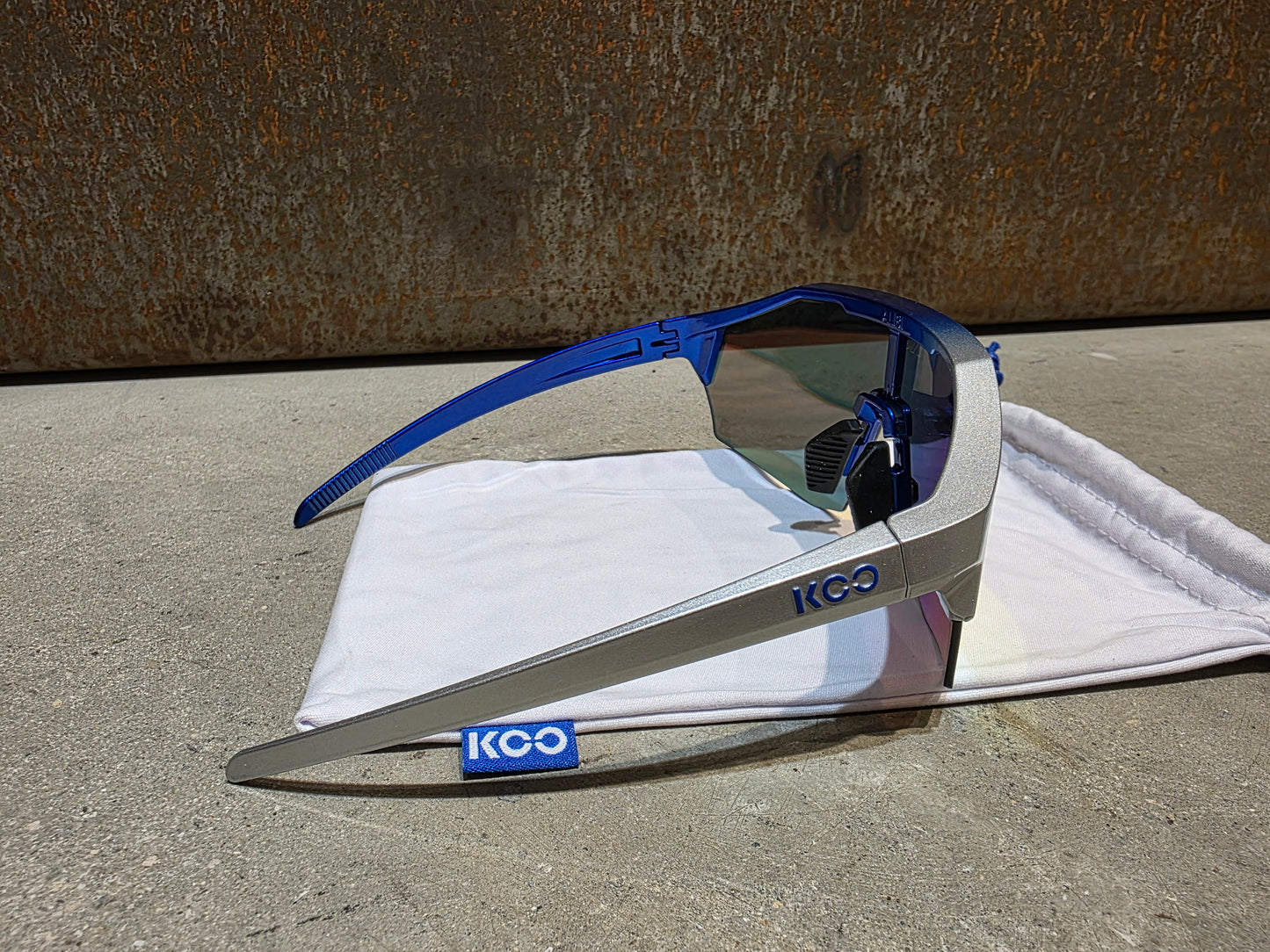 KOO RED BULL - BORA HANSGROHE ALIBI SONNENBRILLE / RED MIRROR