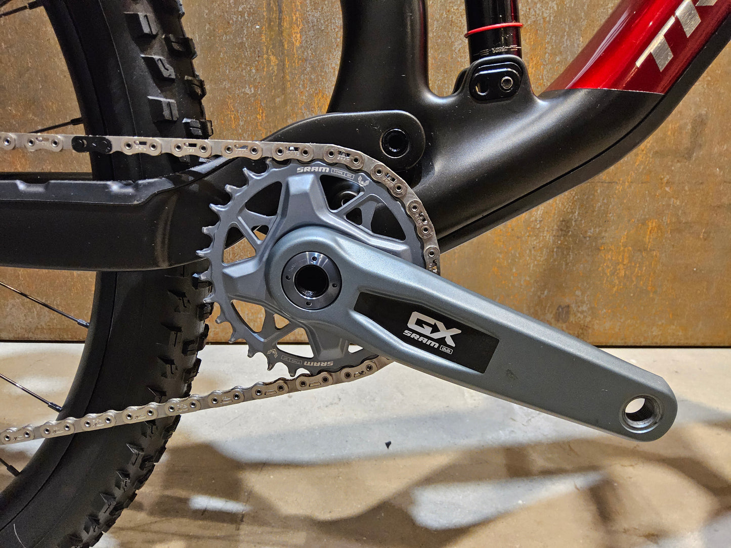 TREK TOP FUEL 9.8 GX AXS / L