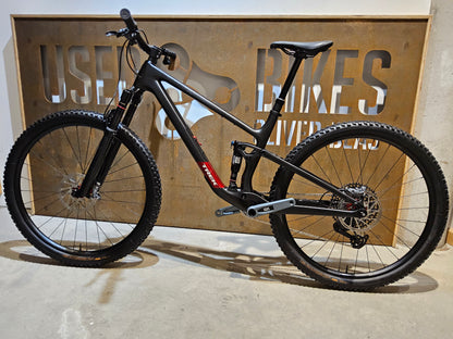 TREK TOP FUEL 9.8 GX AXS / L