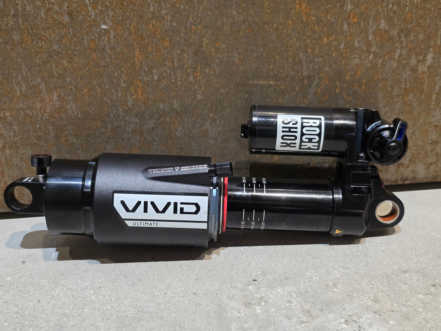 ROCK SHOX VIVID ULTIMATE RC2T DÄMPFER 230X62.5MM