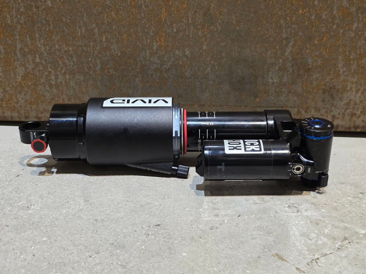 ROCK SHOX VIVID ULTIMATE RC2T DÄMPFER 230X62.5MM