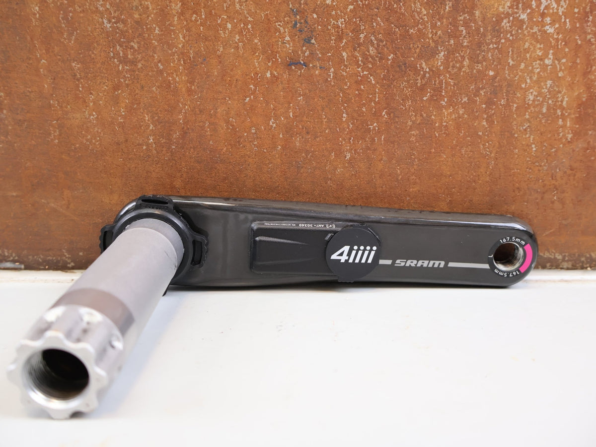 Kurbel von 4iiii, 4iiii Precision 3 SRAM RED Powermeter DUB SL 167.5mm vor USEDBIKES-OB.DE Hintergrund