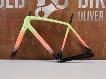 TREK BOONE RAHMENSET / LOWSTICK TO LIVING CORAL FADE / DISC / 56CM