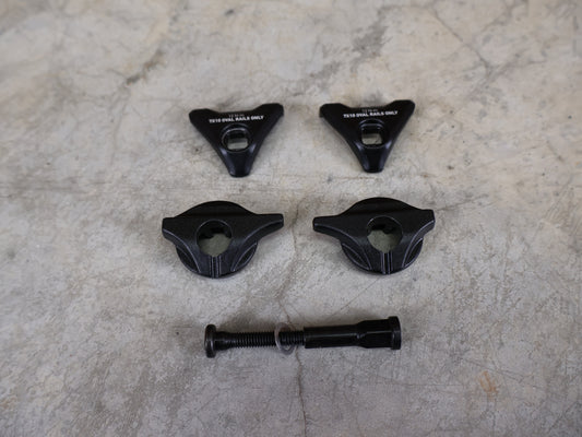 ROCKSHOX REVERB AXS KLEMMKIT – 10 MM OVAL RAILS / A1 2020 & XPLR A1 2022 (11.6818.054.002)