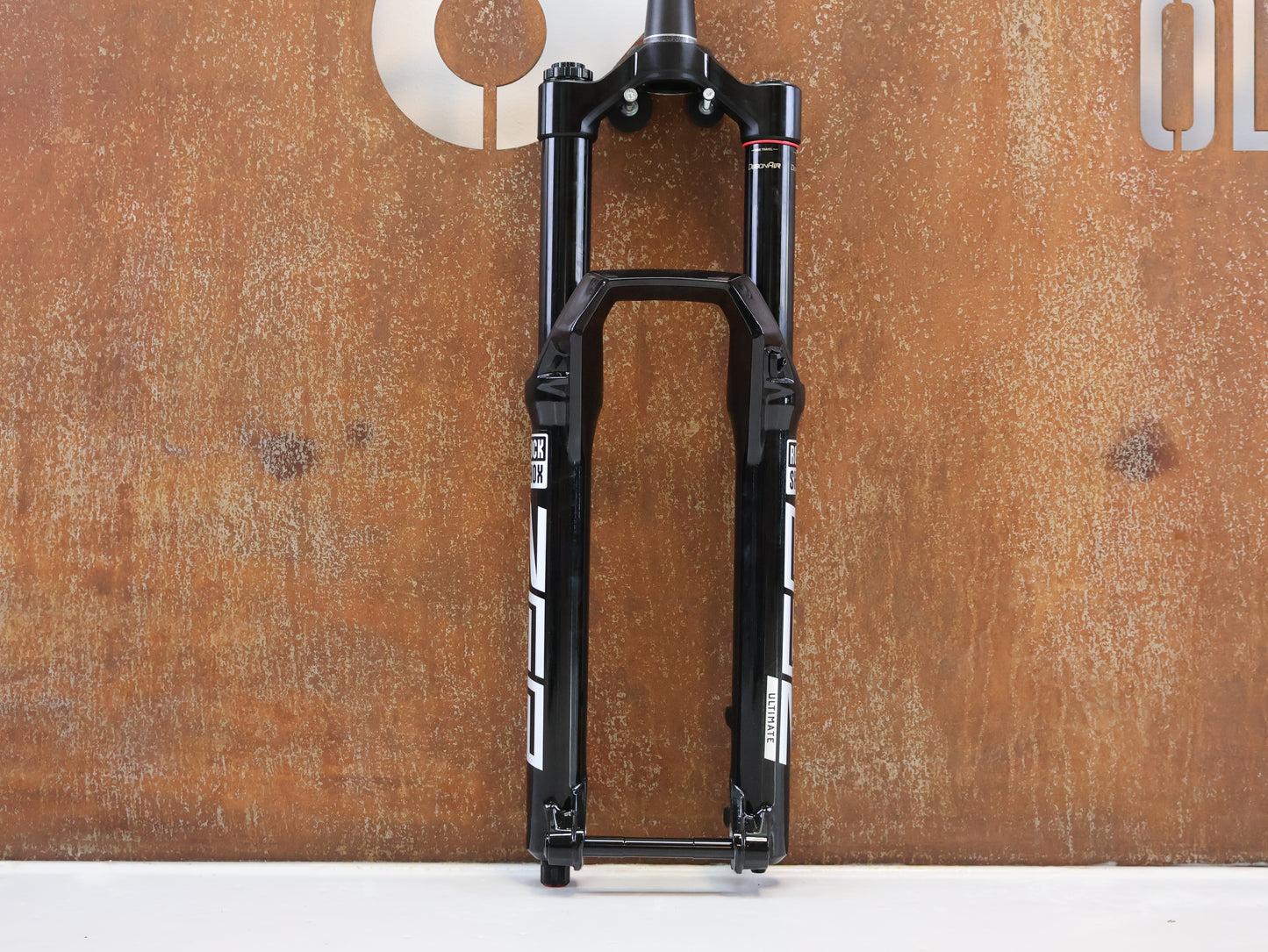 ROCKSHOX ZEB ULTIMATE 29" FEDERGABEL / 170 MM / CHARGER 3 RC2 / BOOST / GLOSS BLACK