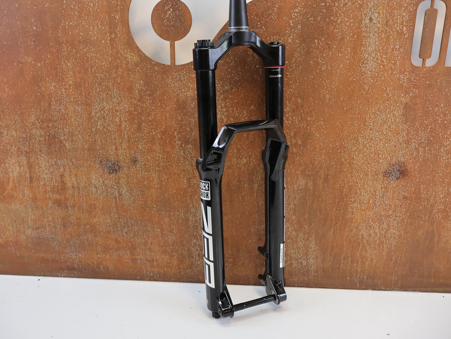 ROCKSHOX ZEB ULTIMATE 29" FEDERGABEL / 170 MM / CHARGER 3 RC2 / BOOST / GLOSS BLACK