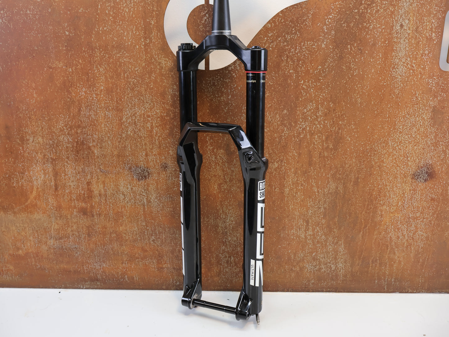 ROCKSHOX ZEB ULTIMATE 29" FEDERGABEL / 170 MM / CHARGER 3 RC2 / BOOST / GLOSS BLACK
