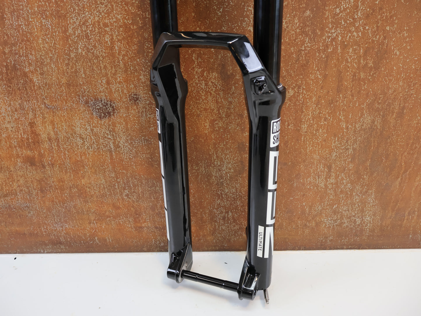 ROCKSHOX ZEB ULTIMATE 29" FEDERGABEL / 170 MM / CHARGER 3 RC2 / BOOST / GLOSS BLACK