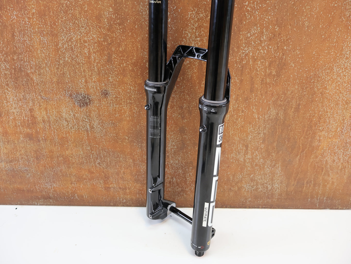 ROCKSHOX ZEB ULTIMATE 29" FEDERGABEL / 170 MM / CHARGER 3 RC2 / BOOST / GLOSS BLACK