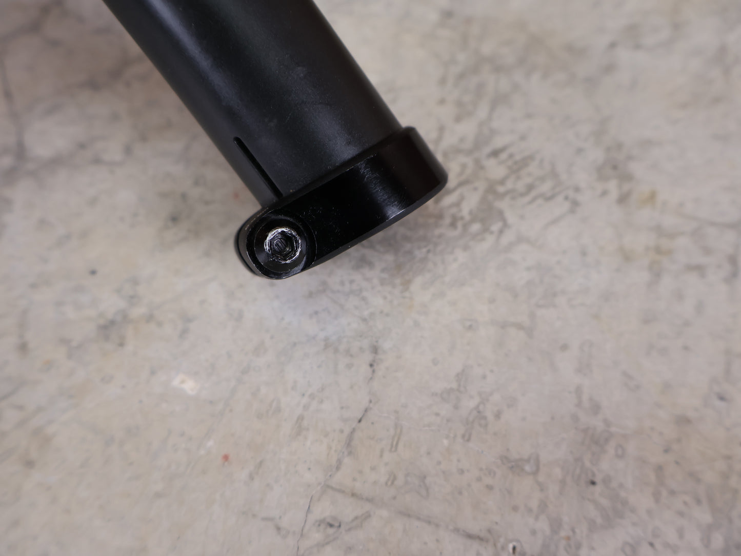 TREK SEAT MAST CARBON SEAT TURF ATTACHMENT SEATPOST 135MM / SB 20MM 