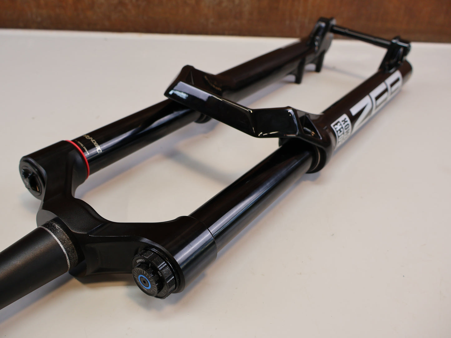 ROCKSHOX ZEB ULTIMATE 29" FEDERGABEL / 170 MM / CHARGER 3 RC2 / BOOST / GLOSS BLACK