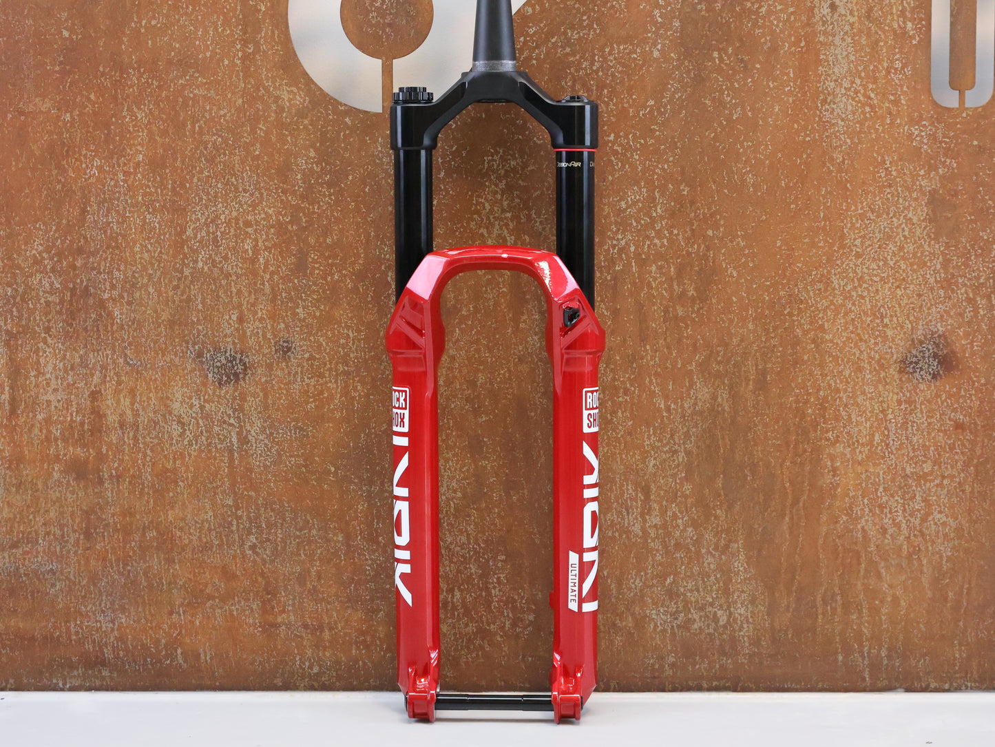 ROCKSHOX LYRIK ULTIMATE 29" FEDERGABEL / 150 MM / CHARGER 3 / BOOST / ELECTRIC RED