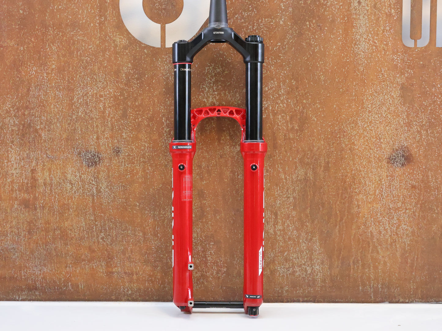 ROCKSHOX LYRIK ULTIMATE 29" FEDERGABEL / 150 MM / CHARGER 3 / BOOST / ELECTRIC RED