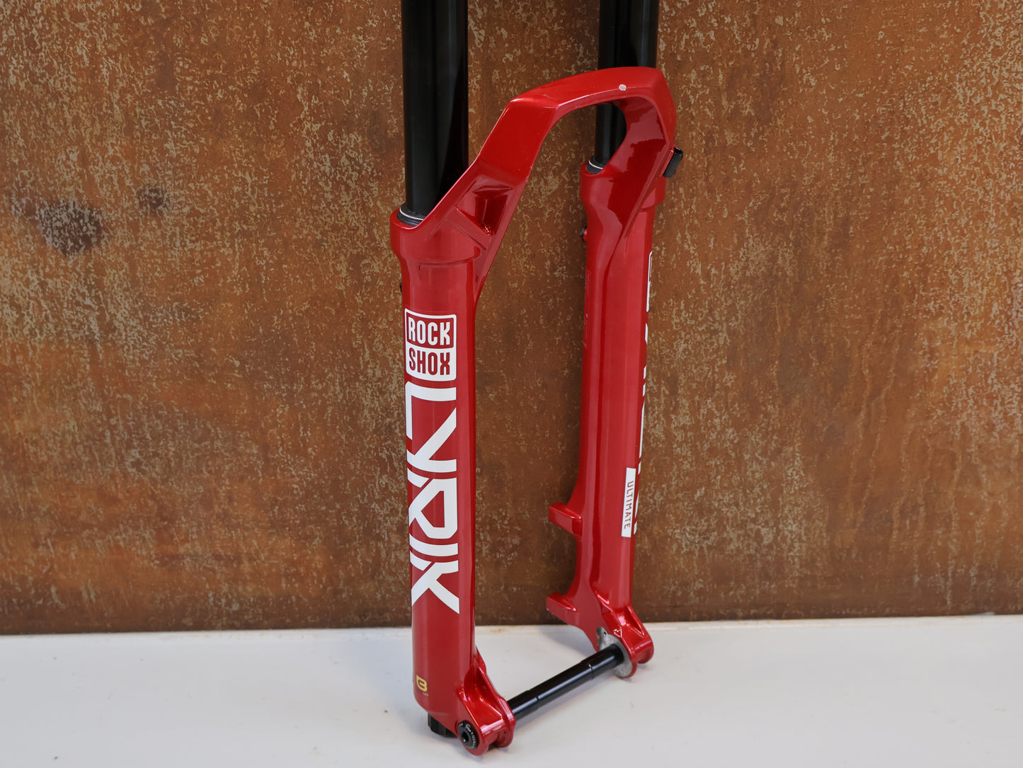 ROCKSHOX LYRIK ULTIMATE 29" FEDERGABEL / 150 MM / CHARGER 3 / BOOST / ELECTRIC RED