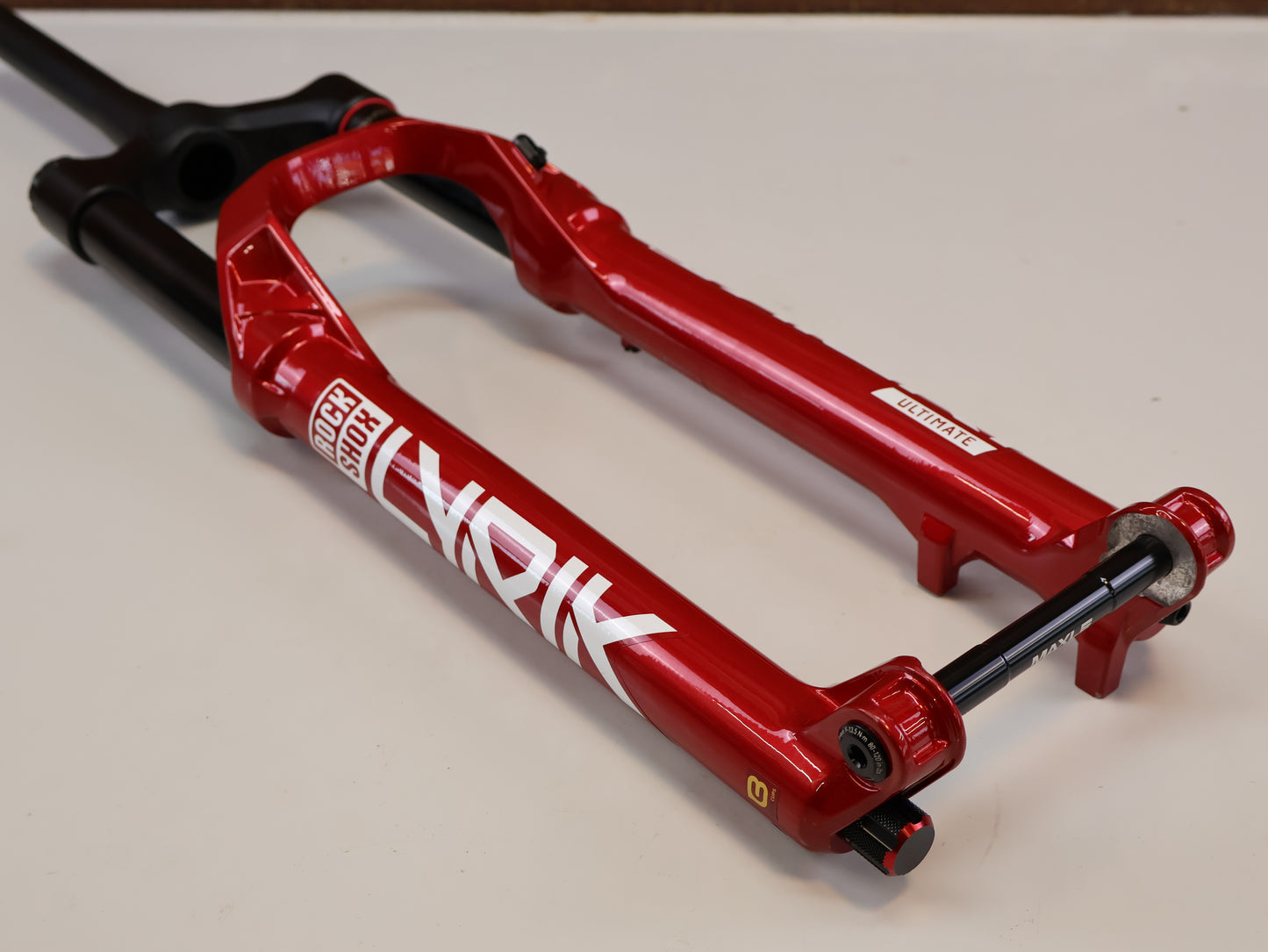 ROCKSHOX LYRIK ULTIMATE 29" FEDERGABEL / 150 MM / CHARGER 3 / BOOST / ELECTRIC RED