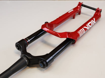 ROCKSHOX LYRIK ULTIMATE 29" FEDERGABEL / 150 MM / CHARGER 3 / BOOST / ELECTRIC RED