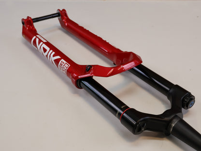 ROCKSHOX LYRIK ULTIMATE 29" FEDERGABEL / 150 MM / CHARGER 3 / BOOST / ELECTRIC RED
